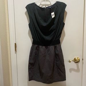 Gap Dress Size 2 NWT